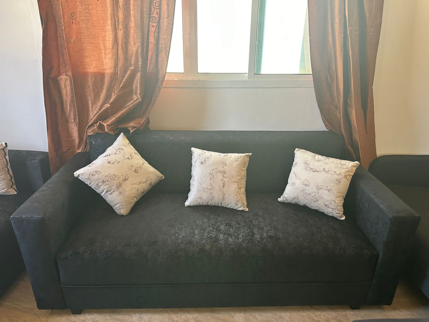 Royal Black 6-Seater Sofa - Elegant & Spacious! Only OMR 80!