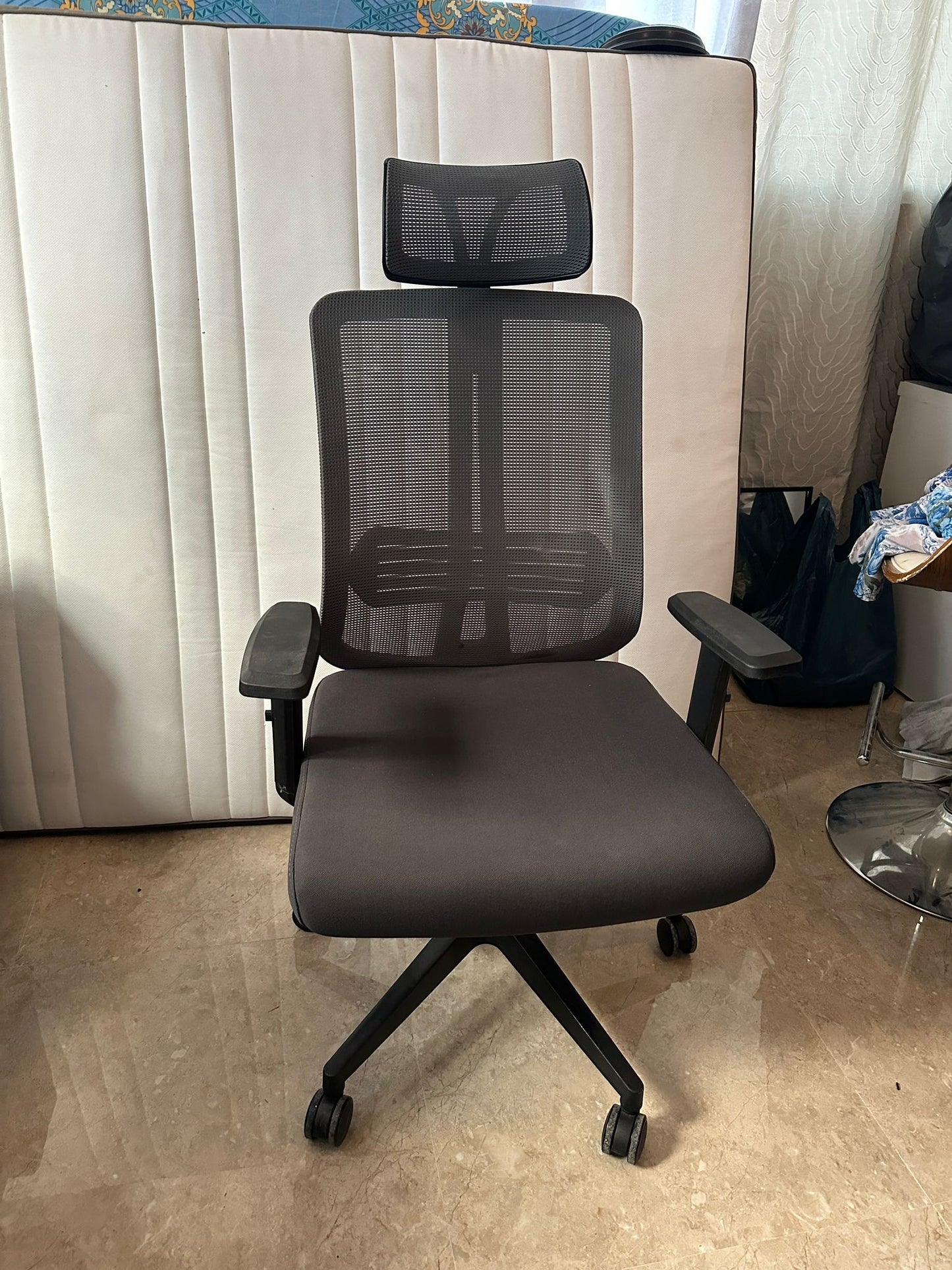 Black Office Chair - Great Condition! Only OMR 12!