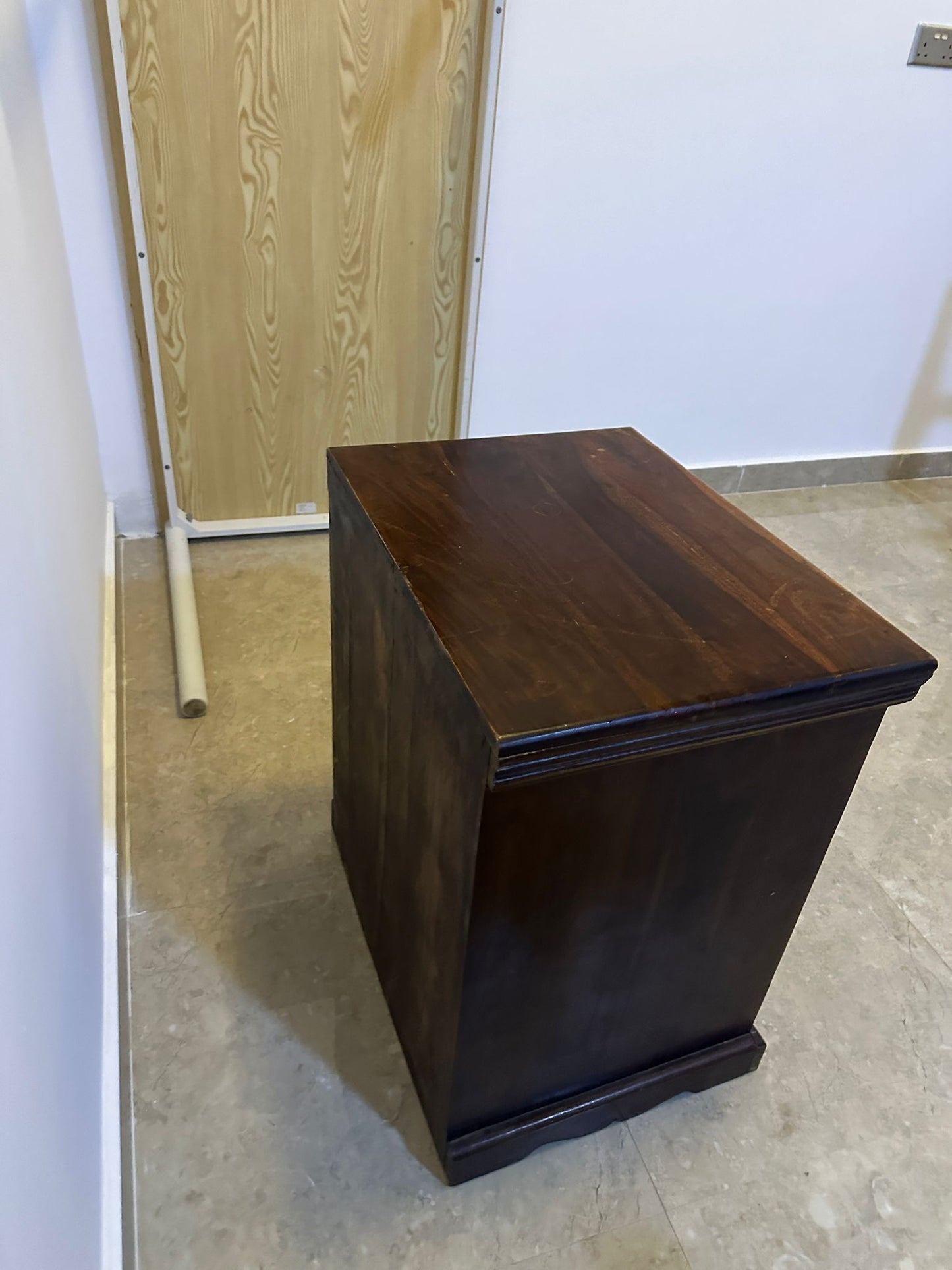 Brown Side Table/Small Dresser - 60x45x65 cm! Only OMR 12!