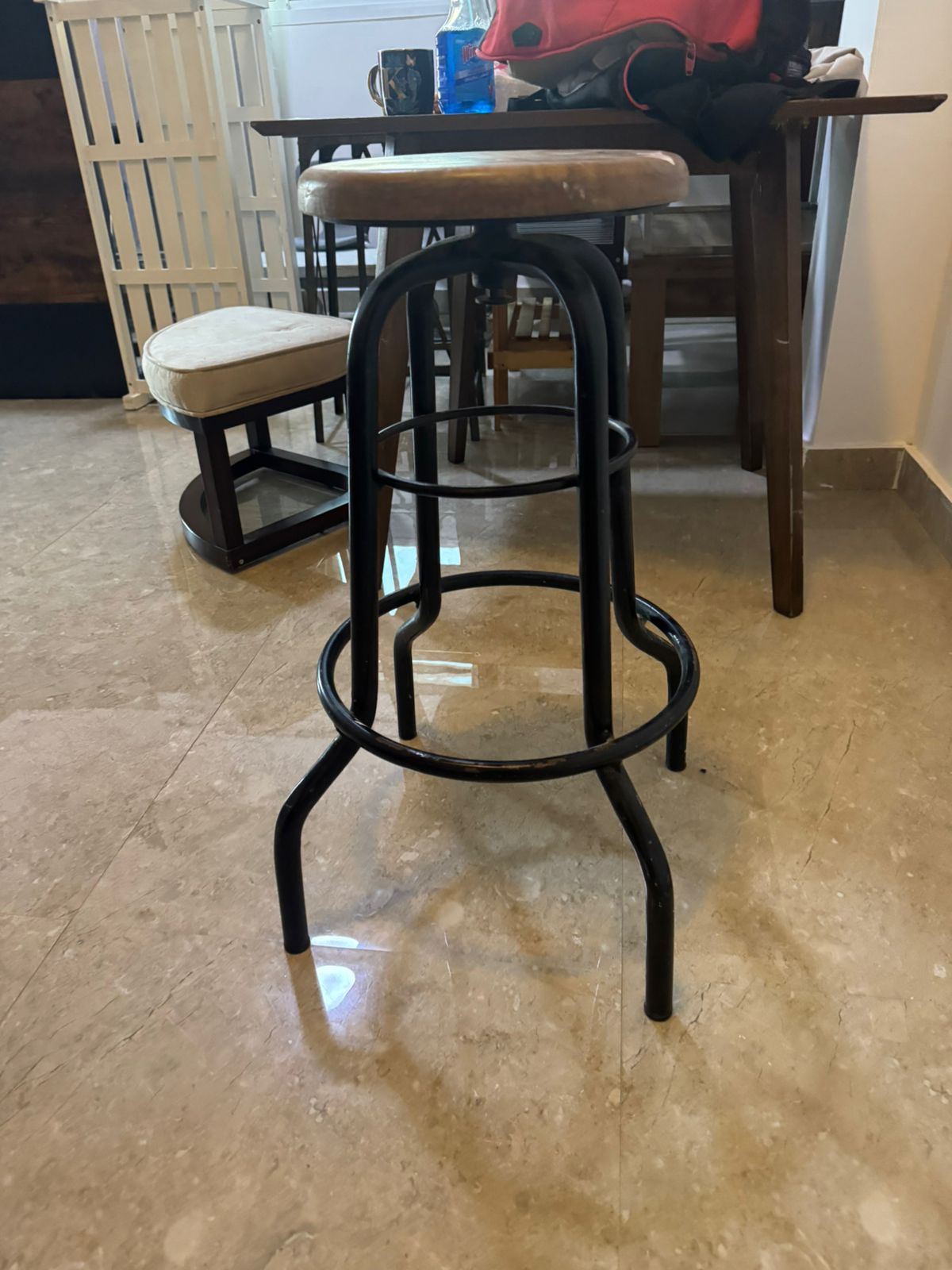 Brown Bar Stool - 70cm Tall! Only OMR 8!