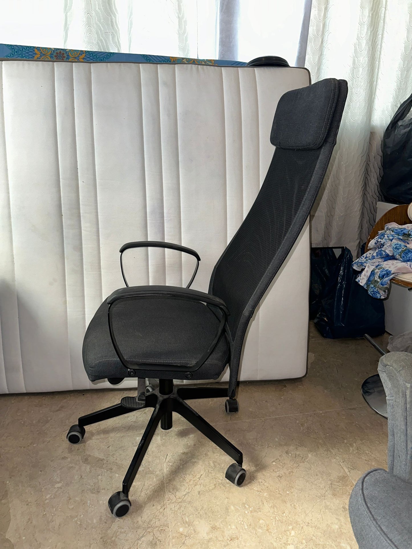 Grey Office Chair - Great Condition! Only OMR 15!